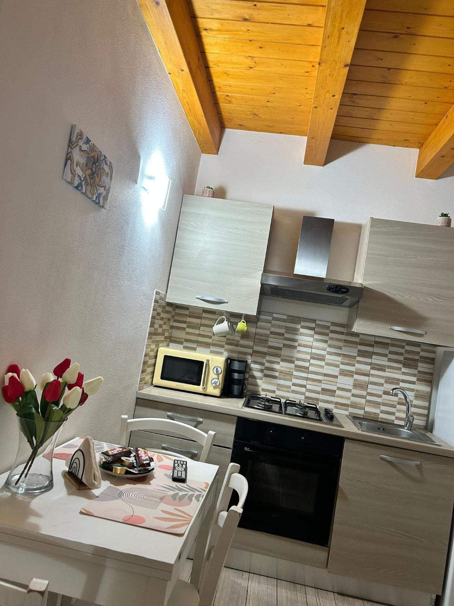 Casa Martina 2 Apartment Syracuse ภายนอก รูปภาพ