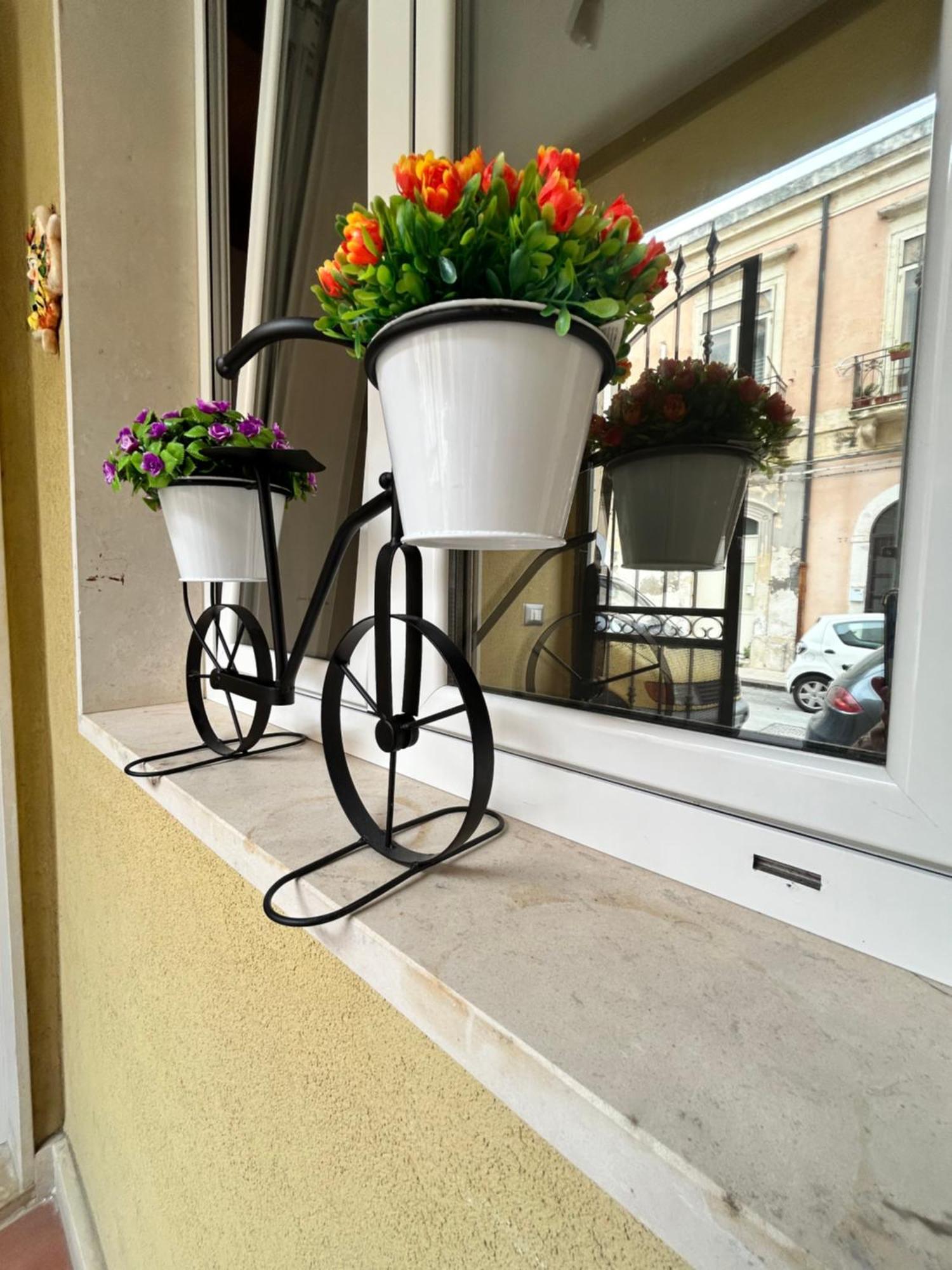 Casa Martina 2 Apartment Syracuse ภายนอก รูปภาพ